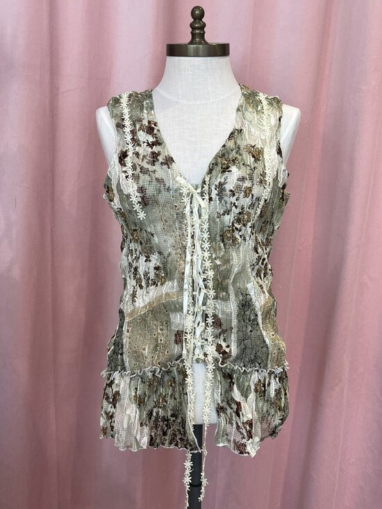 Le Grenier Tops - Y2K Le Grenier Crinkle Mesh Ruffle Top Daisy Lace Ribbon Tie Floral Print Size M